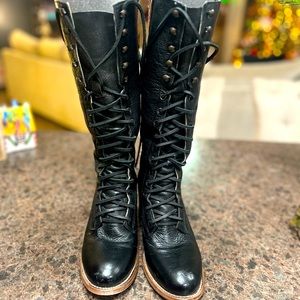 Freebird granny black size 10